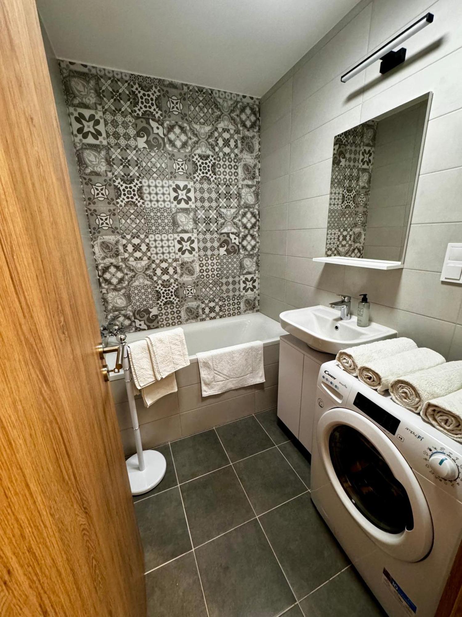 Vh9 Apartments บูดาเปสต์ ภายนอก รูปภาพ