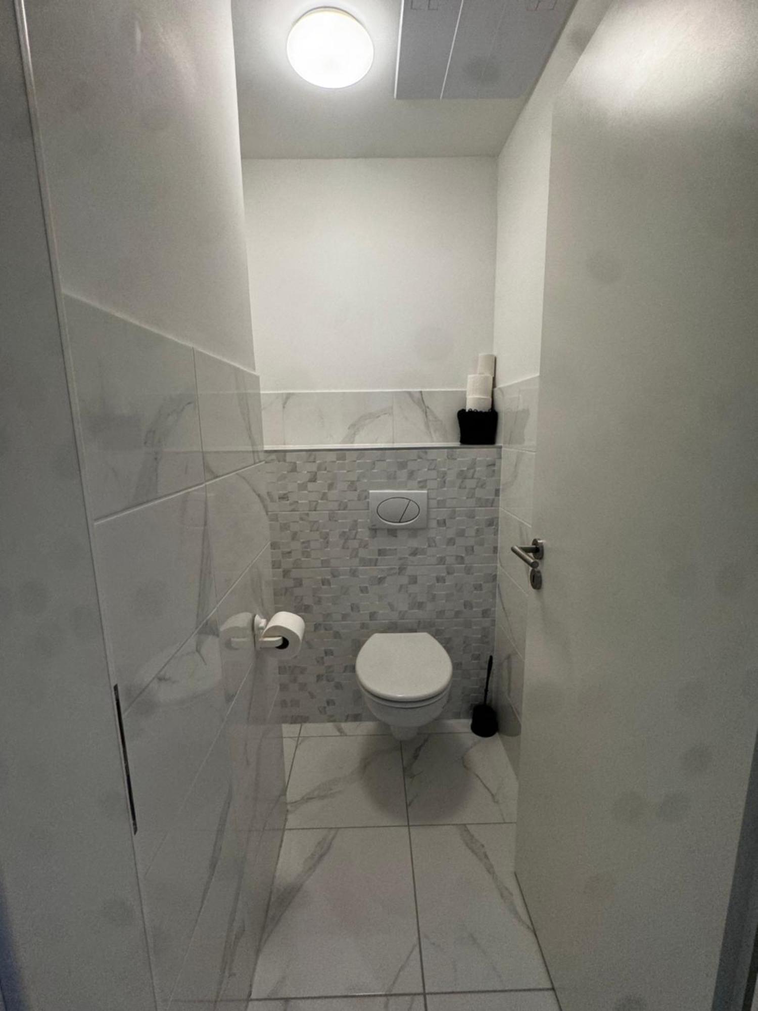 Vh9 Apartments บูดาเปสต์ ภายนอก รูปภาพ